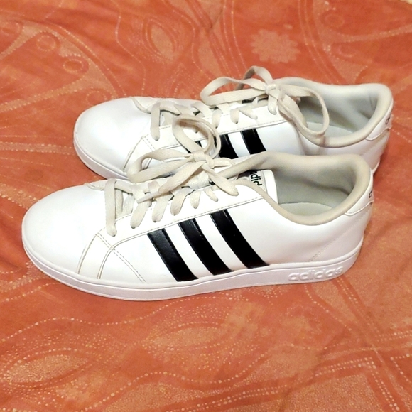 Adidas Neo Cloudfoam Shoes Women's 9 White with Black Stripes - Picture 2 of 5